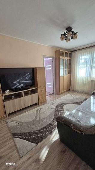 Apartament cu 2 camere semidecomandat în Tineretului