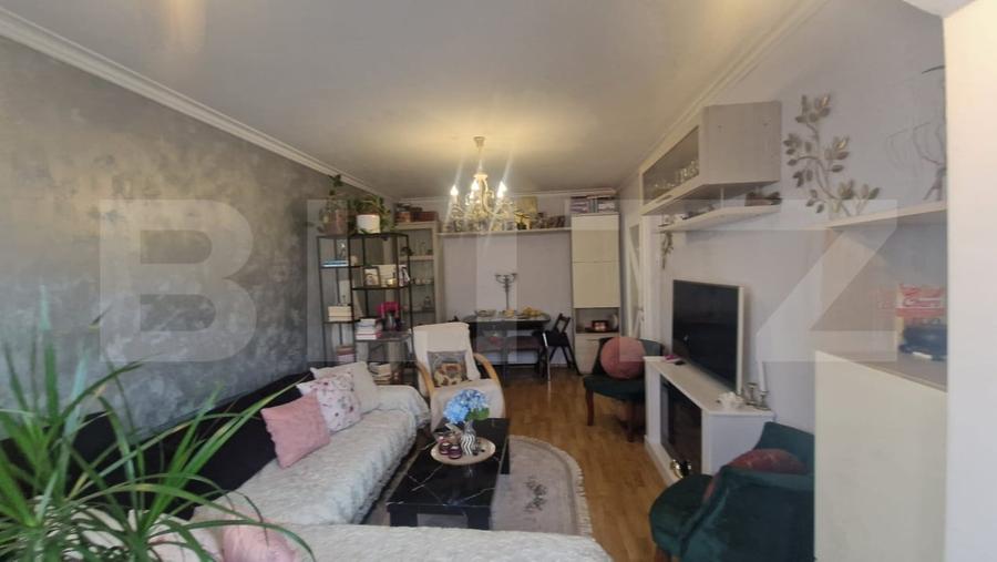 Apartament cu 4 camere decomandat, mobilat în Codlea