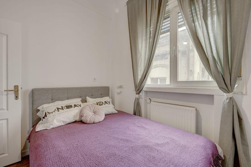Apartament cu 2 camere semidecomandat, mobilat în Parcul Carol