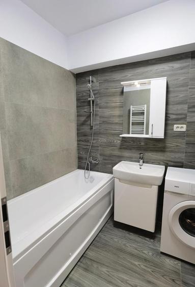 Apartament cu 2 camere decomandat în 13 Septembrie