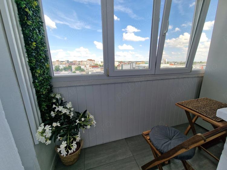 Apartament cu 2 camere decomandat în Central
