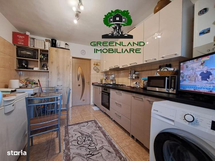Apartament cu 3 camere decomandat în Lunca Cetățuii