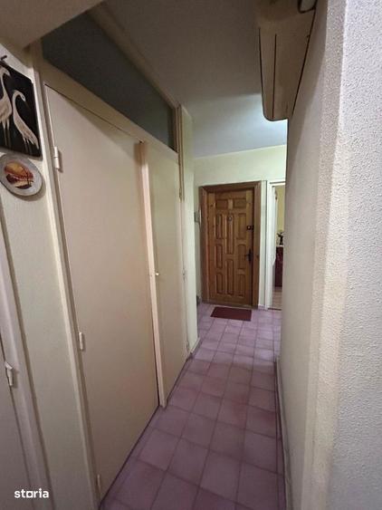Apartament decomandat Piata Centrala - 2