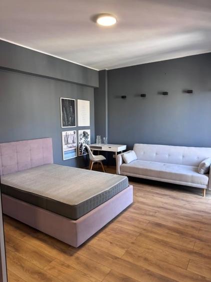 Apartament cu 2 camere decomandat în Universitate