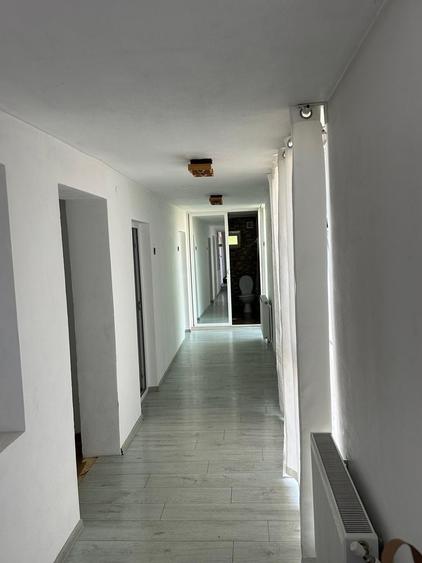 Casă cu 3 camere cu Teren 300 Mp în Central