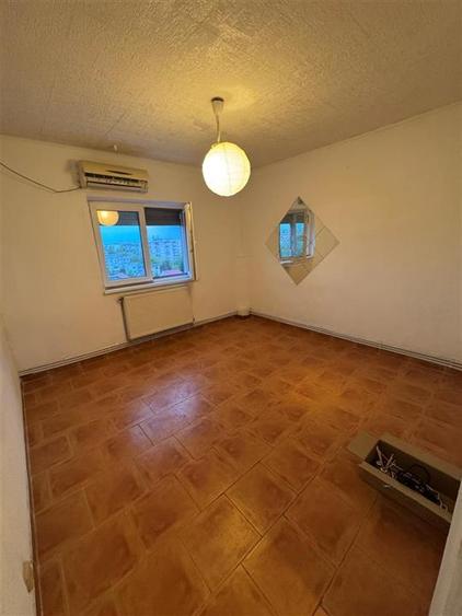 Apartament 3 Camere Decomandat Brancoveanu Hol H - 1
