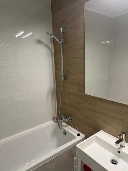 Apartament cu 2 camere decomandat în Exterior Vest