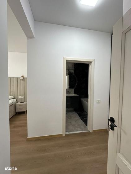 Apartament cu 4 camere în Pipera