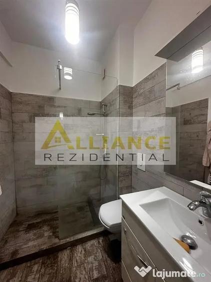 Apartament cu 3 camere decomandat în Berceni