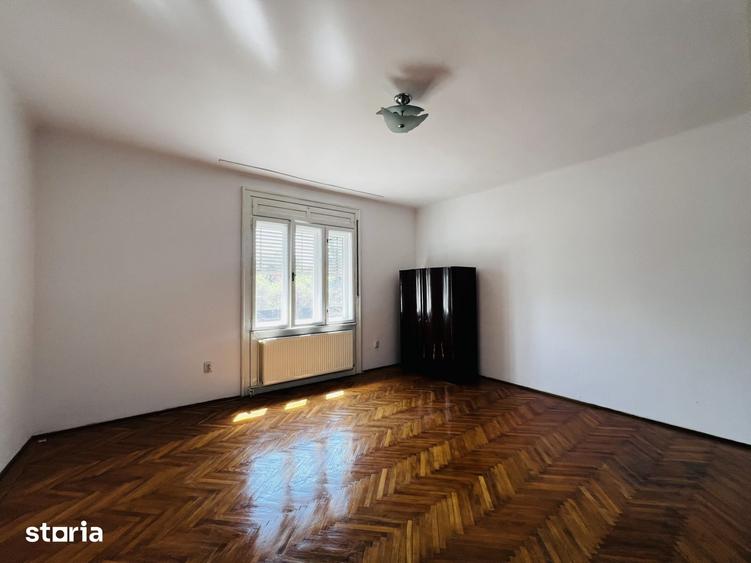 Casă cu Teren 430 Mp în Iosefin