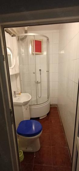 Apartament cu 2 camere decomandat în P-ța Mihai Viteazul