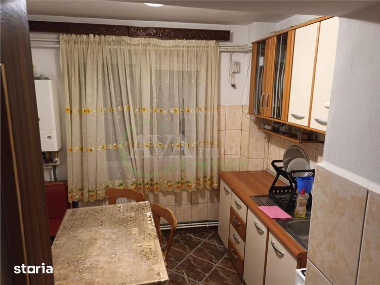 Apartament cu 2 camere semidecomandat în Mioriței