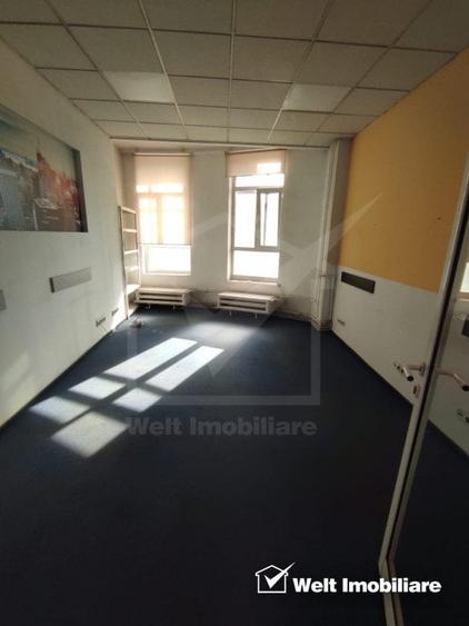 Birou, de 220 mp, în Central