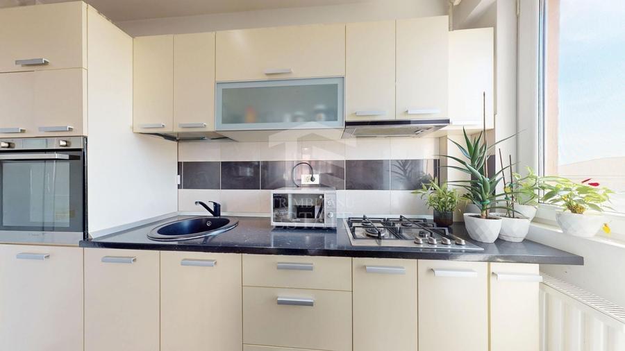 Apartament cu 3 camere decomandat, mobilat în Militari