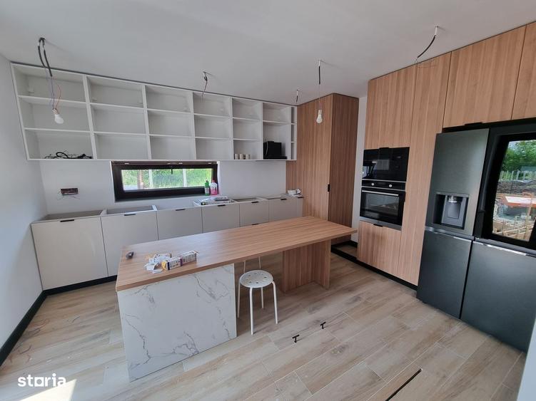 Casă cu 3 camere în Măgurele