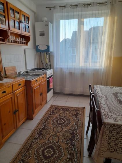 Apartament cu 2 camere decomandat în Exterior Vest