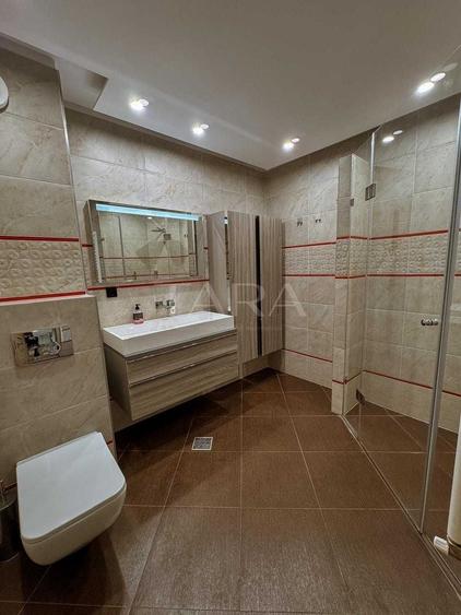 Apartament cu 2 camere semidecomandat, mobilat în Mărăști