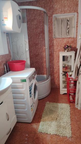 Apartament cu 3 camere semidecomandat în Avram Iancu