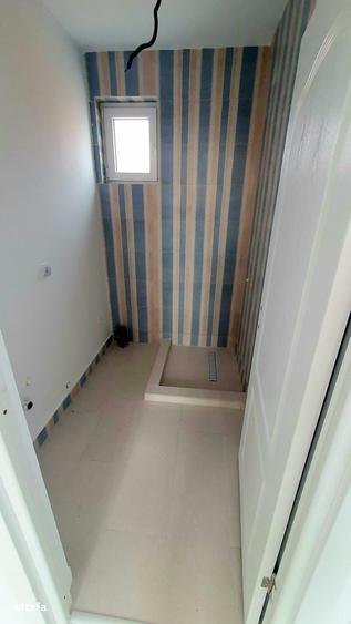 Casă cu 3 camere cu Teren 328 Mp în Crevedia