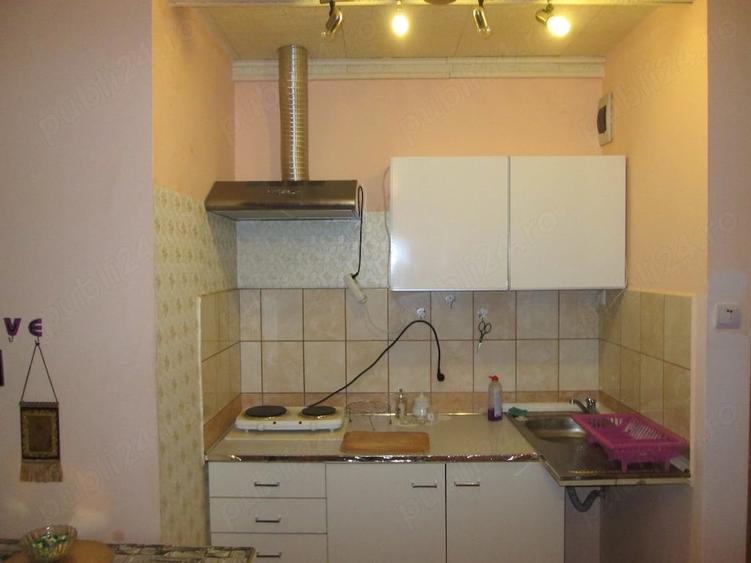 Garsonieră decomandată în Elisabetin