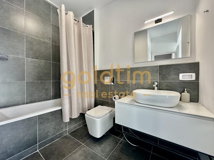 Casă individuală cu 6 camere cu Canalizare în Pipera
