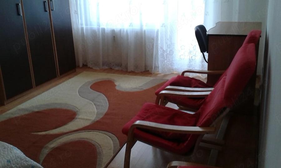 Garsonieră decomandată în Exterior Vest