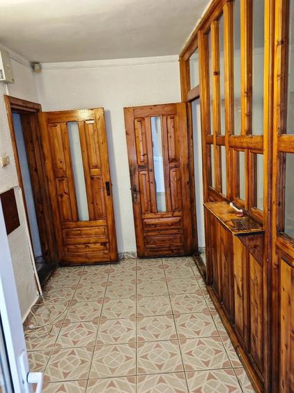 Spațiu comercial, de 100 mp, în Furculești