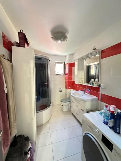 Casă cu 4 camere cu Teren 125 Mp în Bragadiru