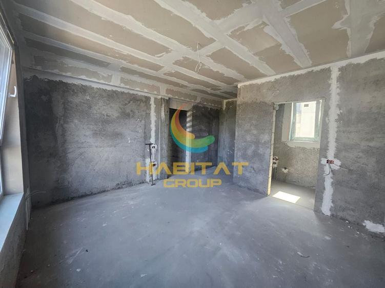 Duplex cu 3 camere cu Canalizare în Central