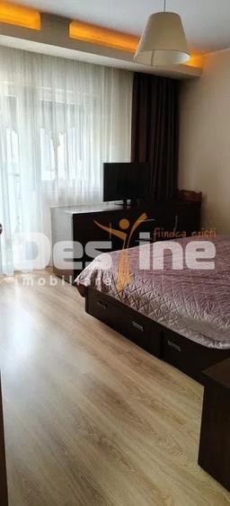 Apartament cu 3 camere decomandat, mobilat în 13 Septembrie