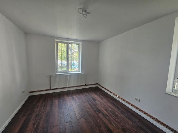 Birou, de 65 mp, în Ultracentral