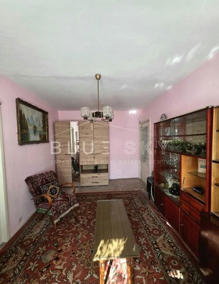 Apartament cu 3 camere semidecomandat, mobilat în Km 4-5