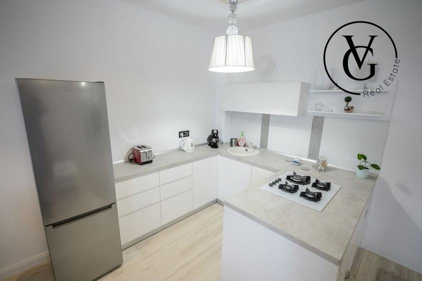 Apartament cu 3 camere decomandat, mobilat în Mamaia-Sat