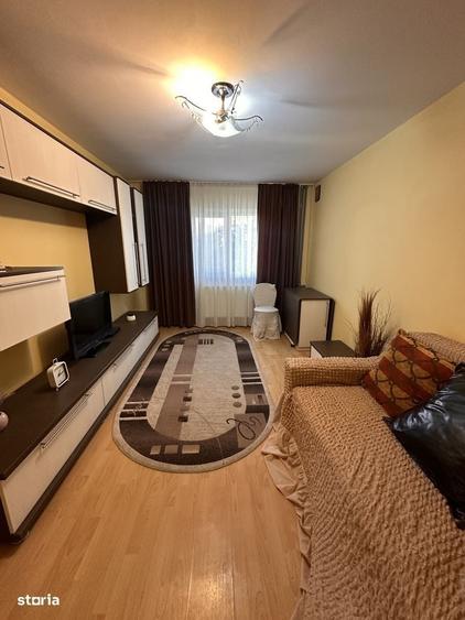 Apartament 2 camere decomandat, et. 3 - Ale. Zorilor - 1
