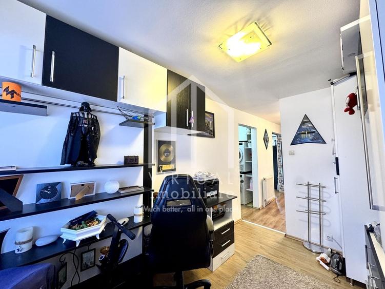 Apartament cu 3 camere decomandat, mobilat în Exterior Vest