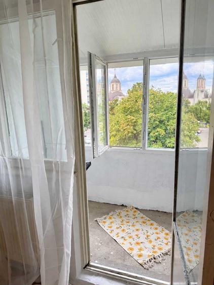 Apartament cu 2 camere semidecomandat în Vest