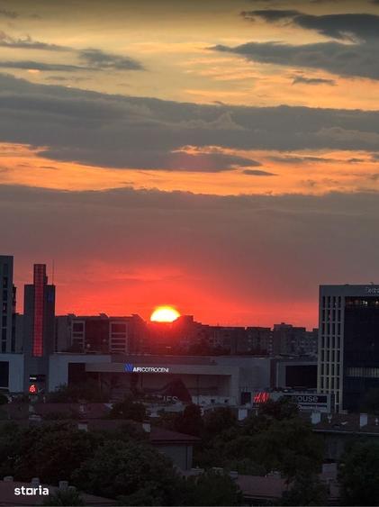 Apartament cu 3 camere decomandat în Cotroceni