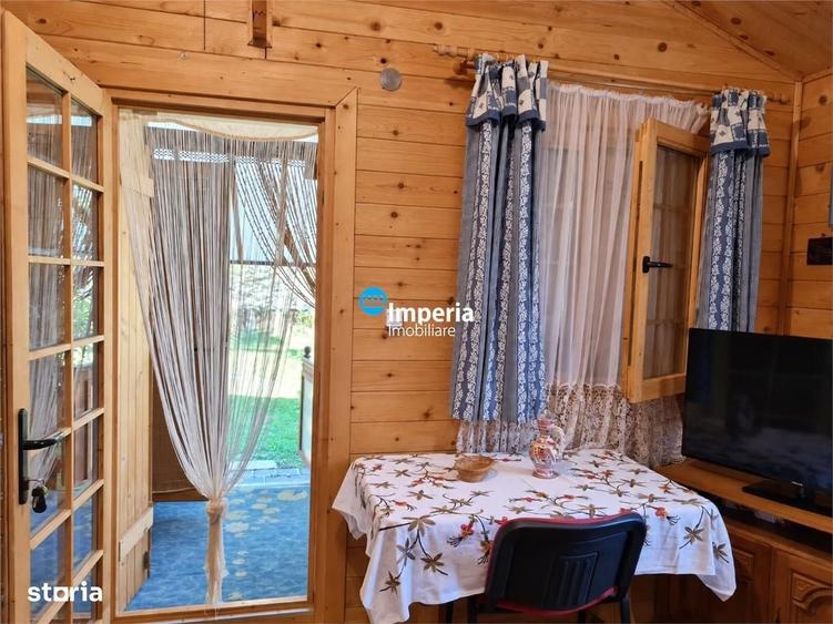 Campulung Moldovenesc, zona Cucoara | 4.544 mp teren | 2 casute locuib - 3