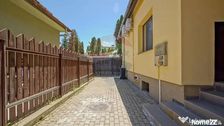 Casă cu 4 camere cu Teren 117 Mp în Brașovul Vechi