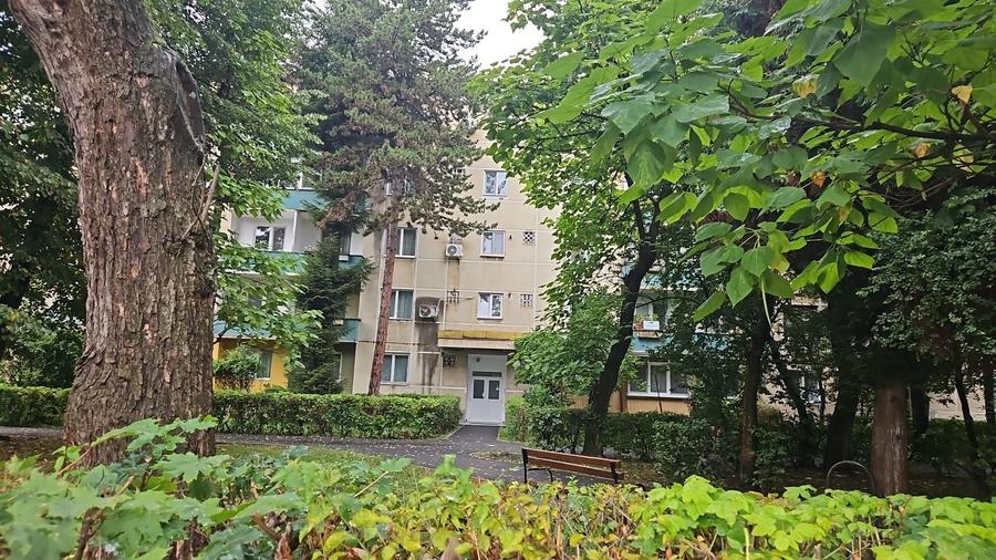 Apartament cu 2 camere decomandat în Săsar