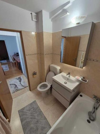 Apartament cu 2 camere semidecomandat, mobilat în Tomis II