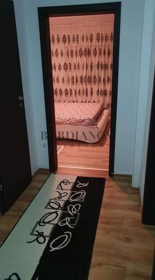 Apartament cu 2 camere - 62mpu - Parter - Loc de parcare - 1 Decembrie - 12