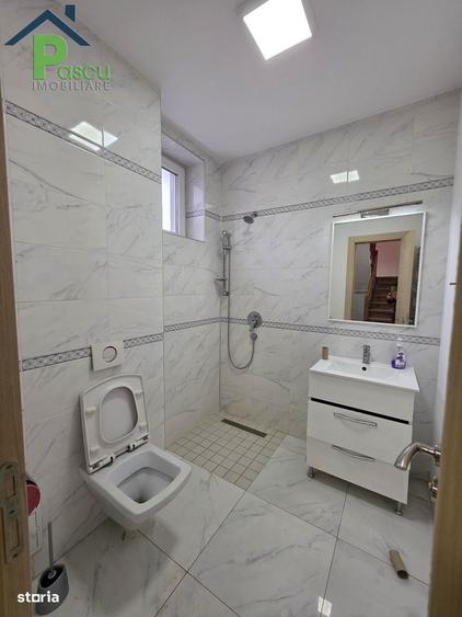 Vila Otopeni, drumul Garii Balotesti, aeroport, 4 camere, 3 bai - 9