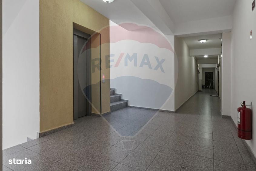 Apartament cu 2 camere decomandat în Olteni
