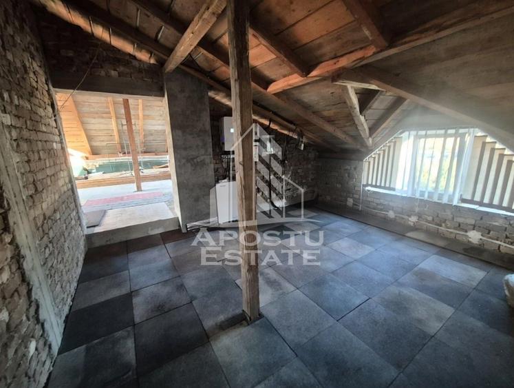 Casă cu 6 camere cu Canalizare în Pesac