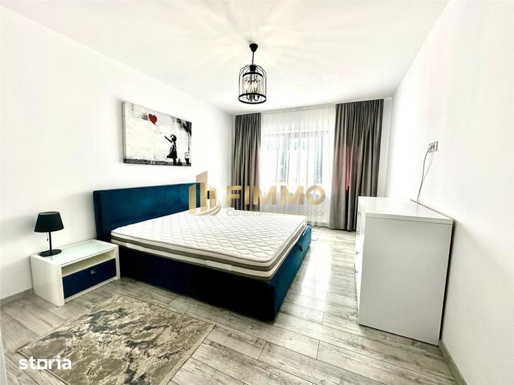 Apartament cu 3 camere decomandat, mobilat în Central