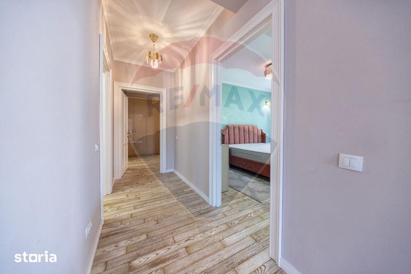 Apartament cu 3 camere în Schei