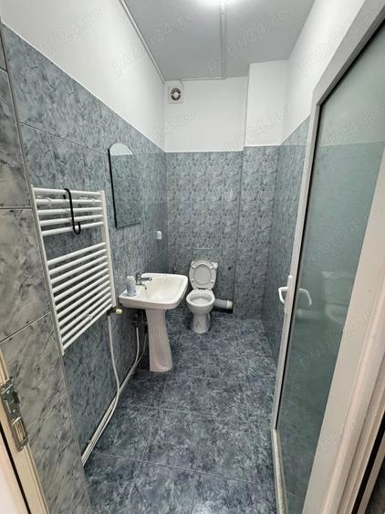Spațiu comercial, de 120 mp, în Lipovei