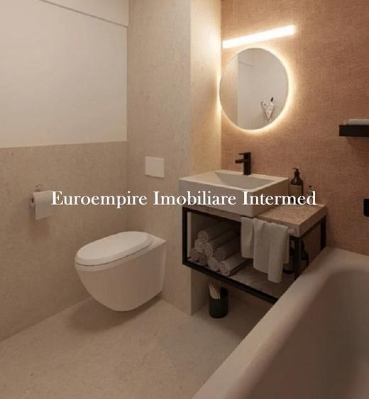Apartament cu 3 camere decomandat în Faleza Nord