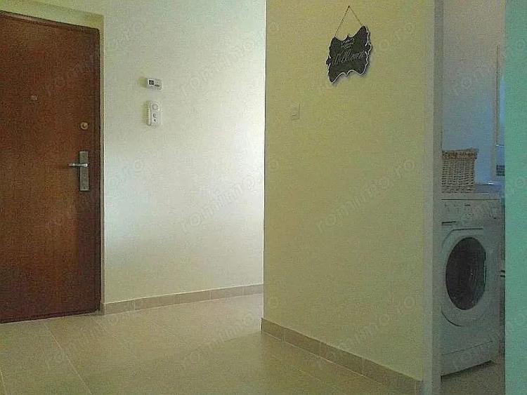 Apartament cu 2 camere nedecomandat în 7 Noiembrie